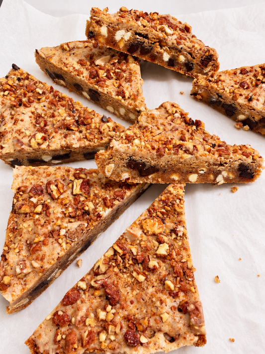 Pumpkin Pecan Praline Blondies