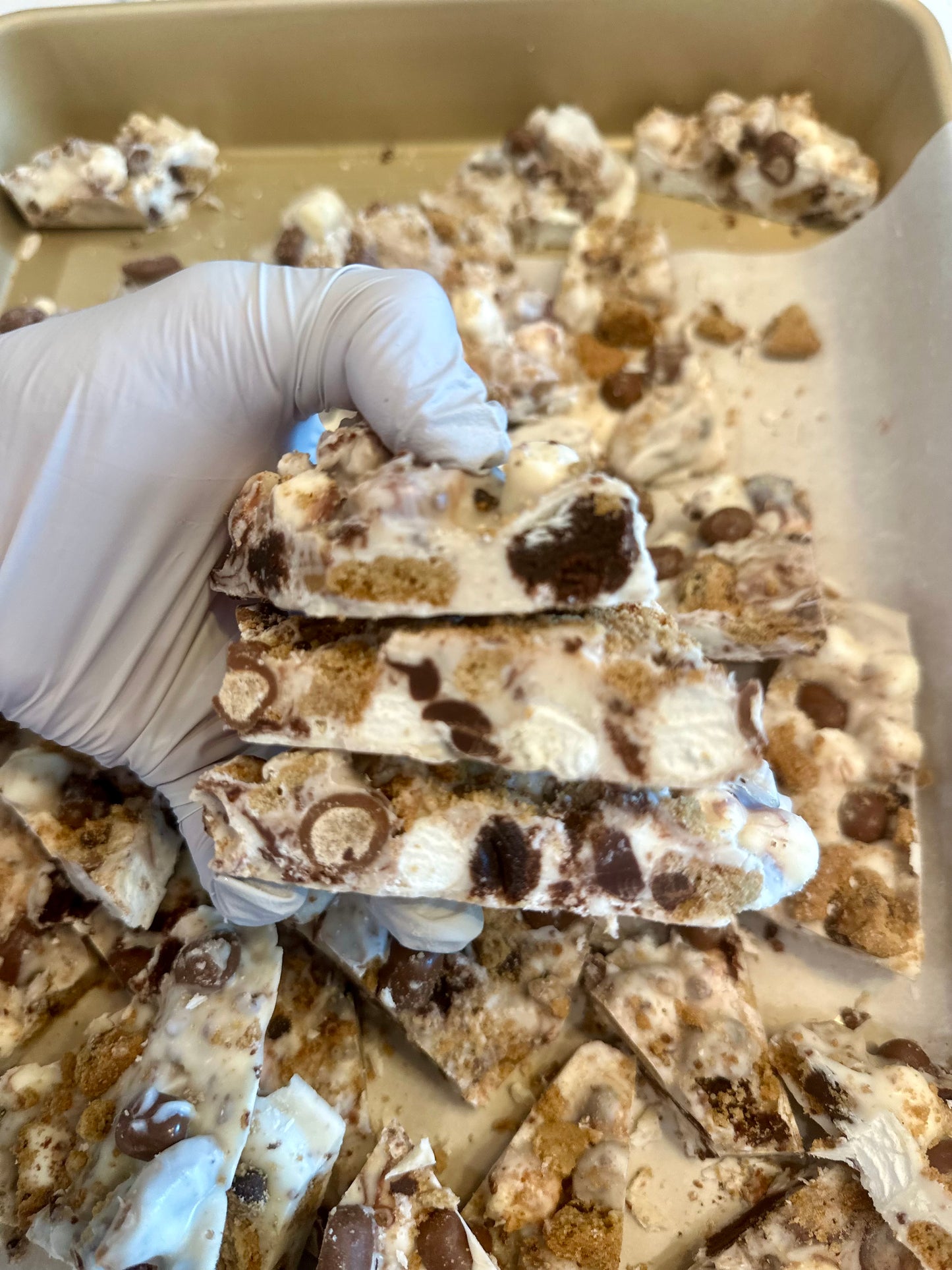 A Gooey Threesome 🍪 (no nuts)