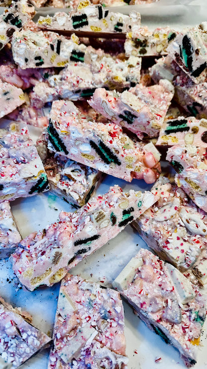 Sassy Santa 🧑‍🎄 (Peppermint Crunch)